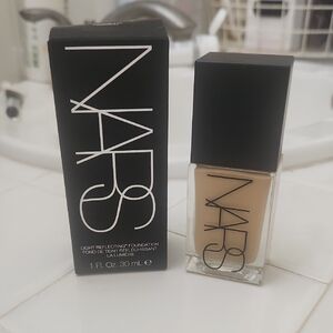 NARS Light Reflecting Foundation - Cordoba